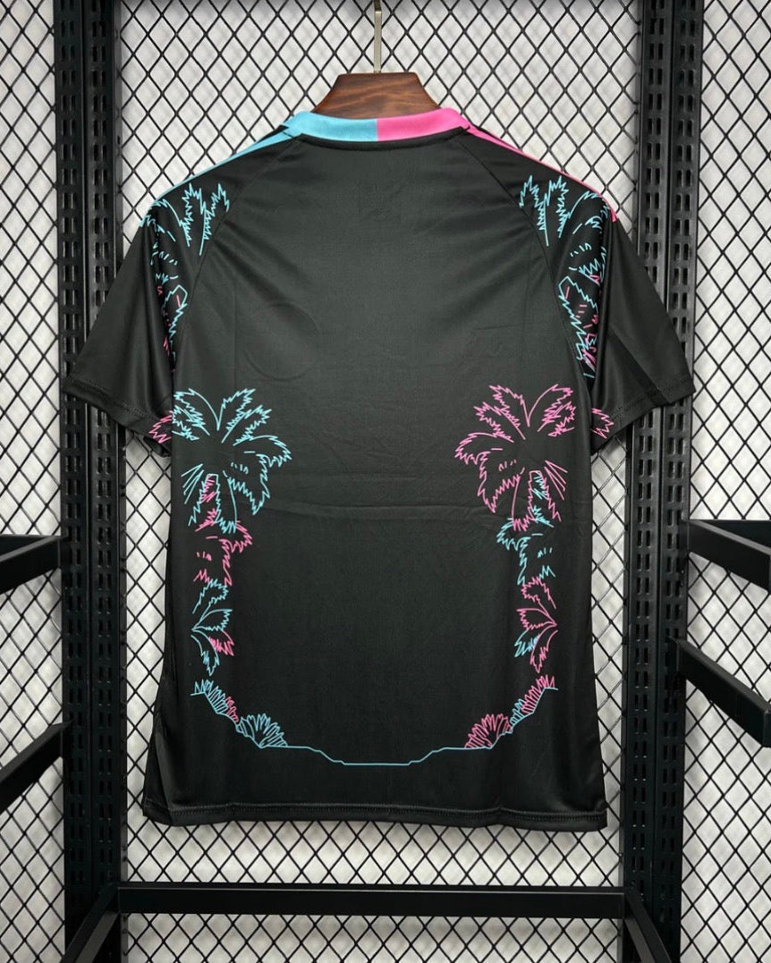 INTER MIAMI NOIR CONCEPT PALMIER