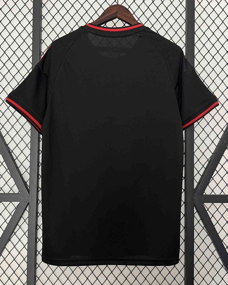 JAPON NOIR/ROUGE CONCEPT