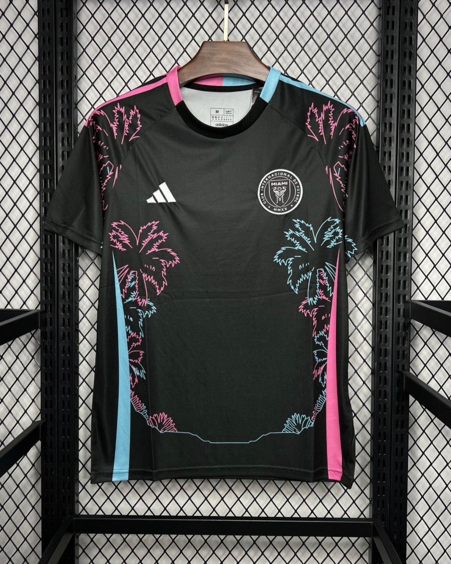 INTER MIAMI NOIR CONCEPT PALMIER